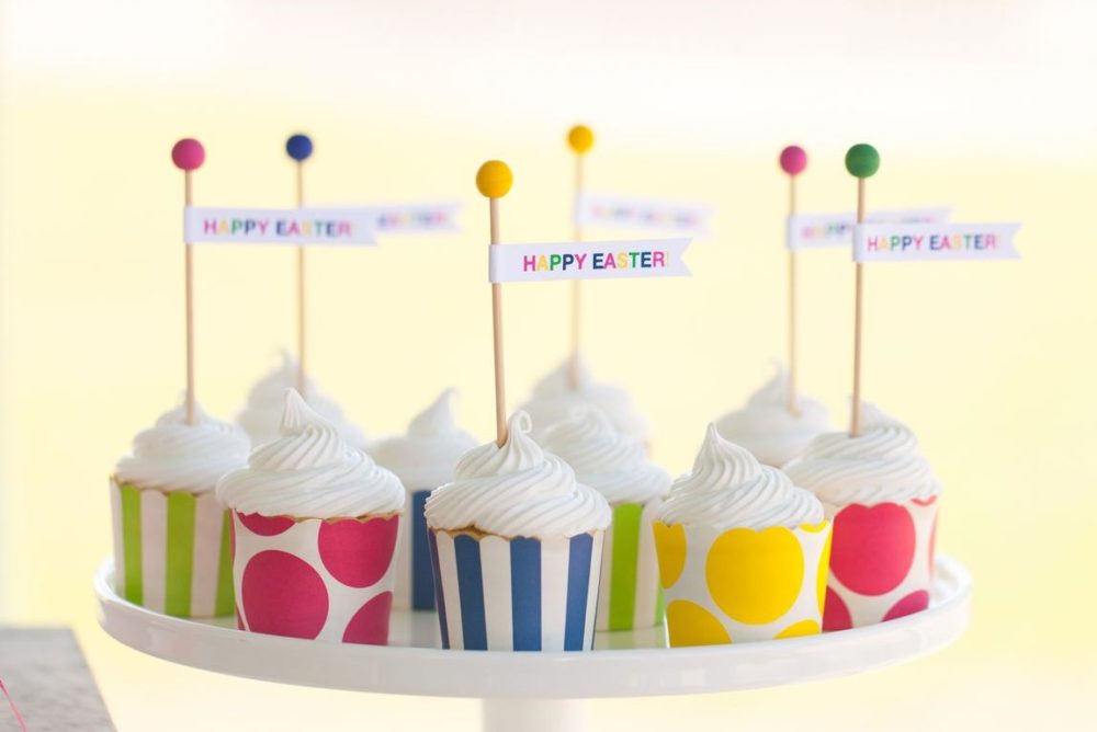 Free Printable Easter Cupcake Flags | The TomKat Studio for HGTV
