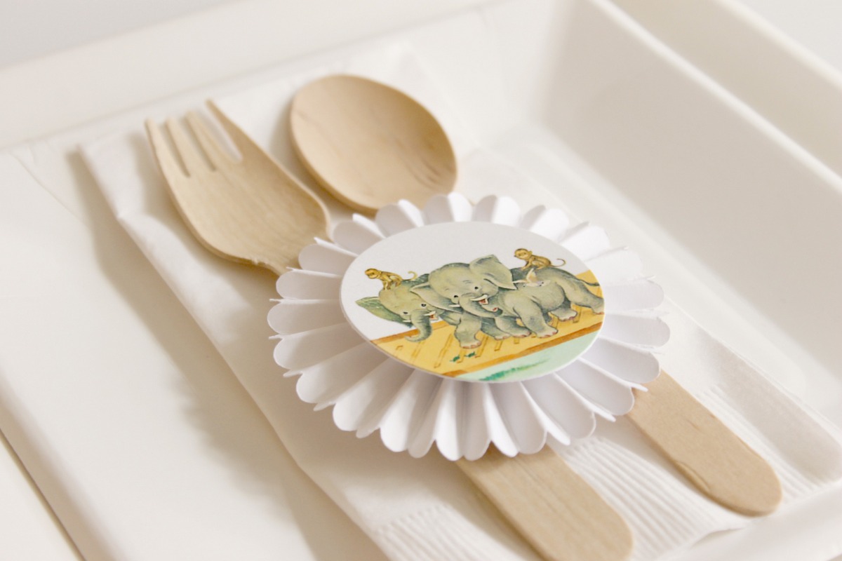 Noah's Ark Party Placesetting - Kate Landers Events