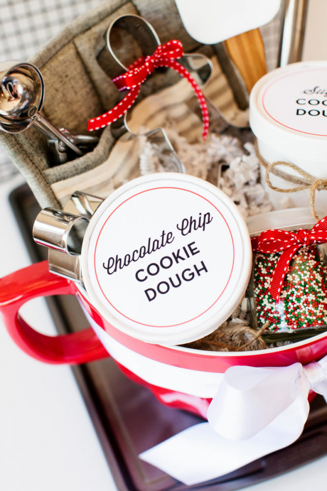 Holiday Cookie Gift Basket | The TomKat Studio Blog