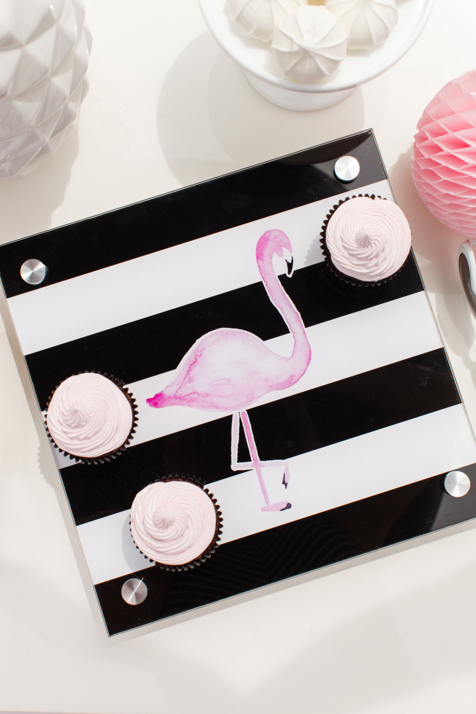 flamingo party tray - tomkat studio