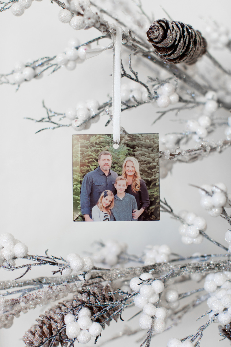 2015_shutterfly_holiday_cards_ornaments_5