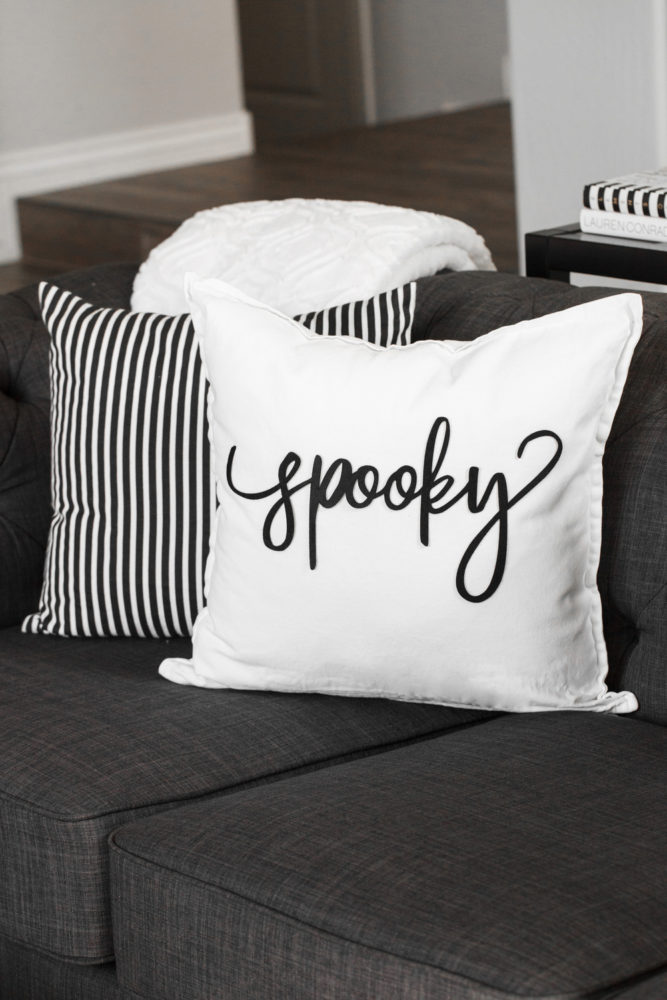 HOW TO MAKE A SPOOKY HALLOWEEN PILLOW... | The TomKat Studio Blog