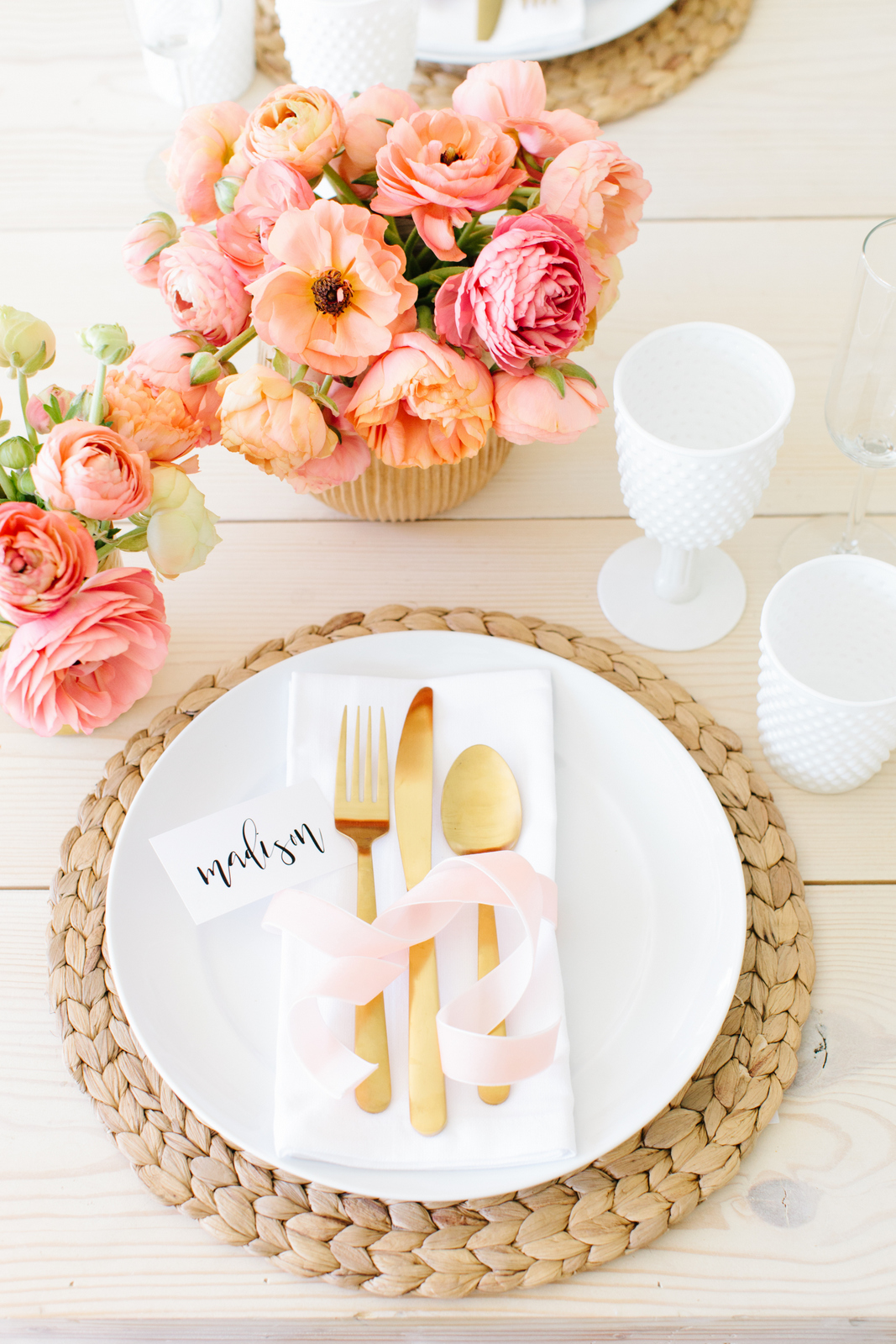 spring brunch place setting 