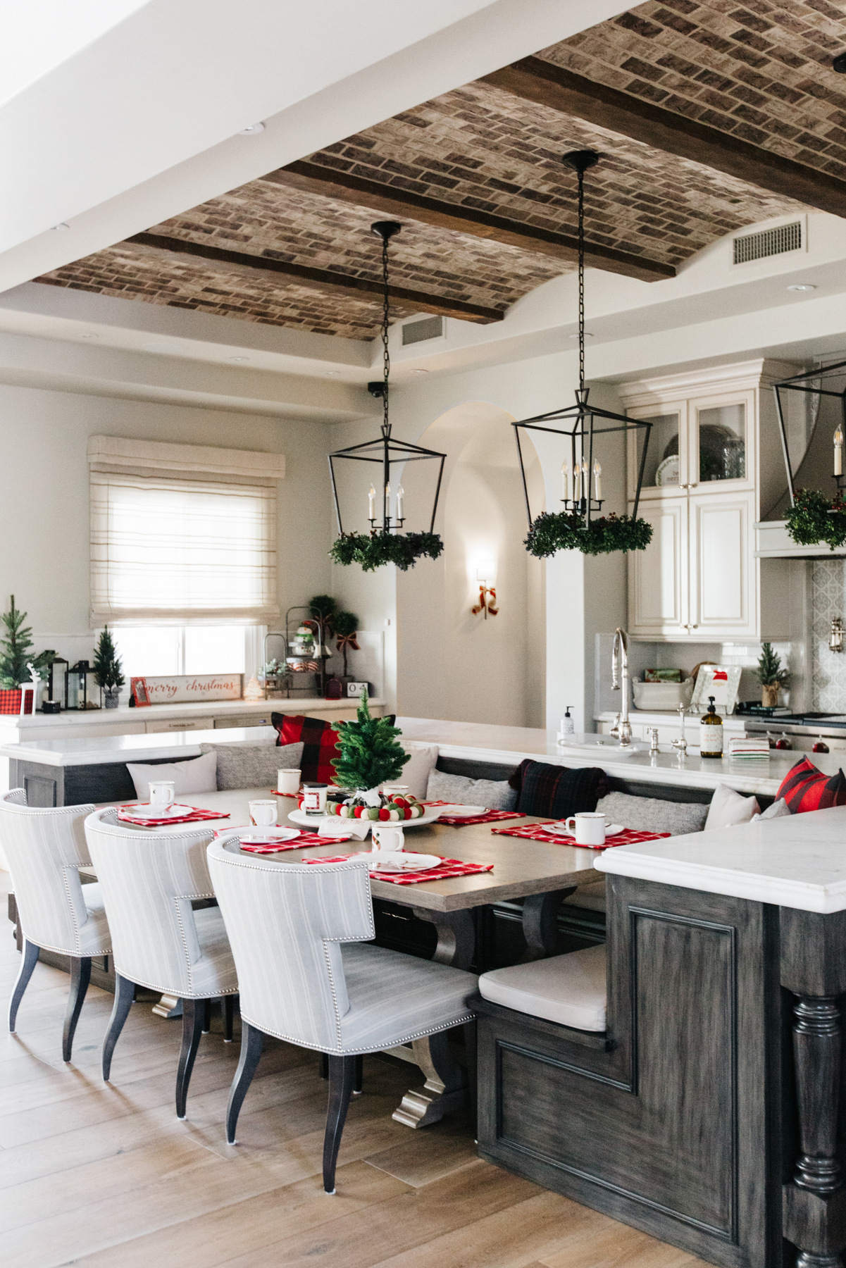 Gorgeous Kitchen Decorated for Christmas | The TomKat Studio
